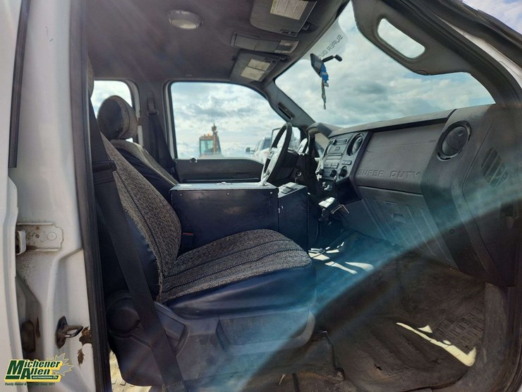 2012-ford-f550-image-18
