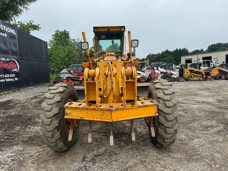 deere-672b-image-8