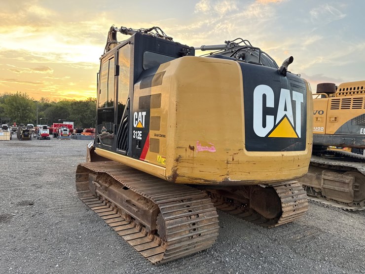 caterpillar-312e-image-11