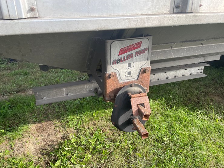 2020-cornhusker-hopper-bottom-image-17