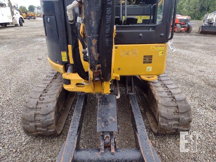 2022-caterpillar-303cr-image-21