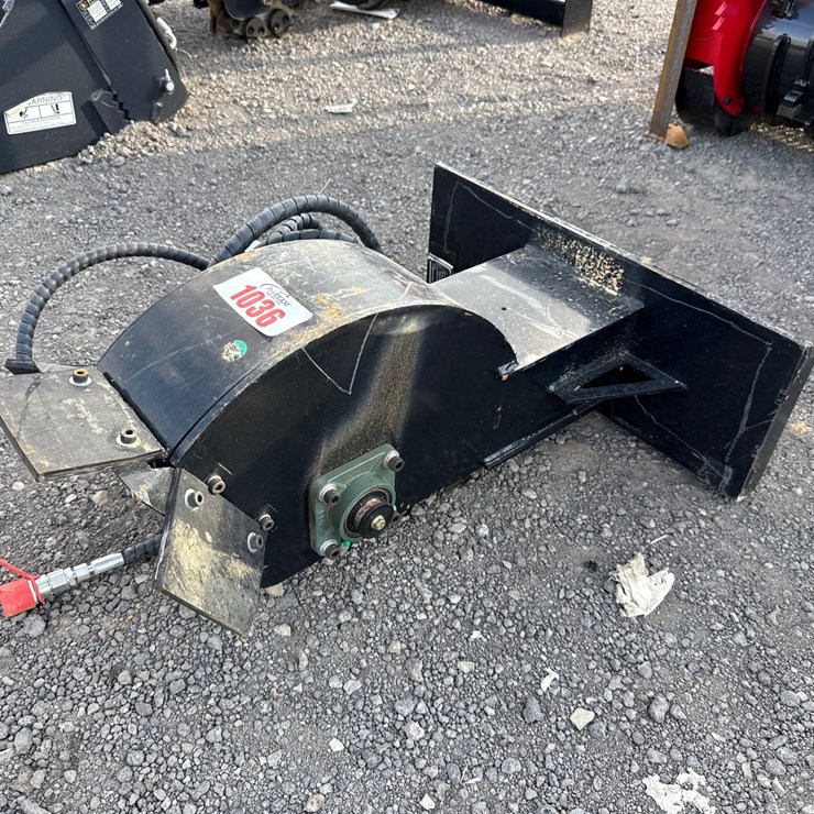 #1036 • GIYI DINGO STUMP GRINDER