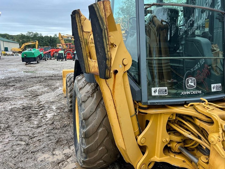 2006-deere-310sg-image-15