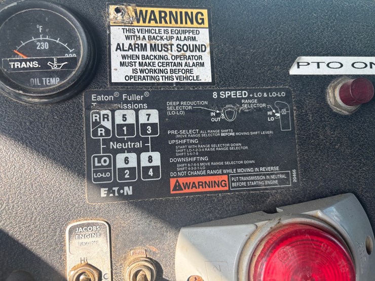 mack-rd688s-image-52