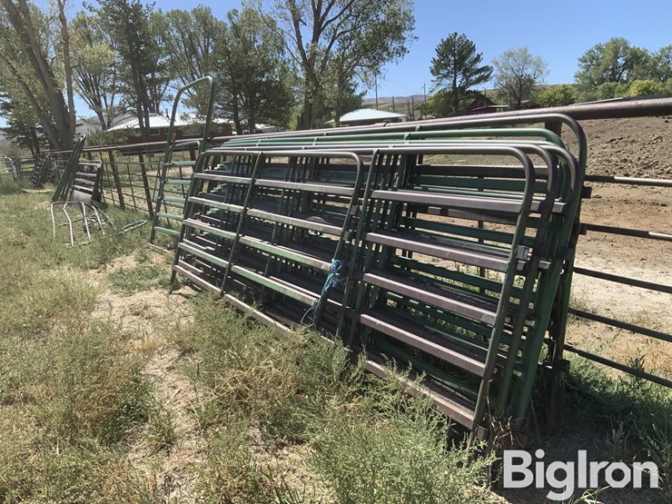 powder-river-portable-panels-w/gate-image-1
