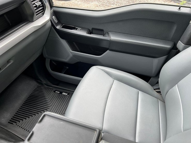2022-ford-f150-image-22