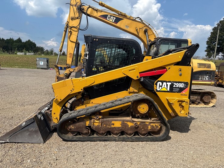 caterpillar-299d2-xhp-image-10