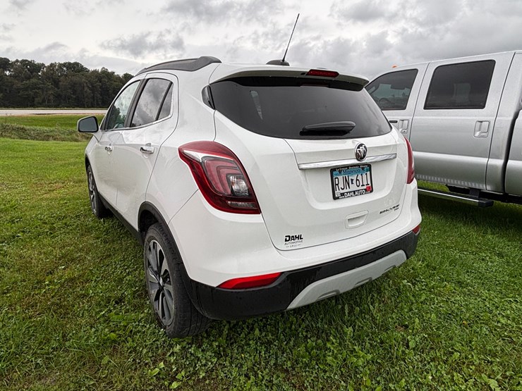 2021-buick-encore-image-8