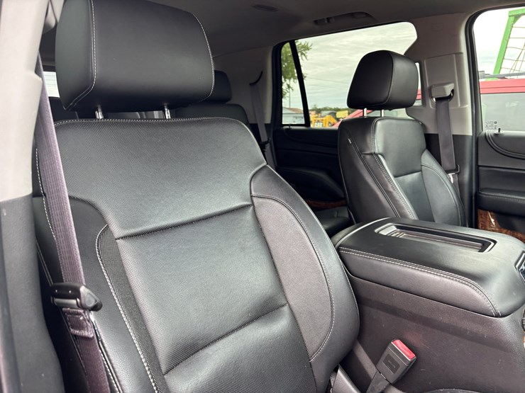 2015-chevrolet-tahoe-ltz-image-58