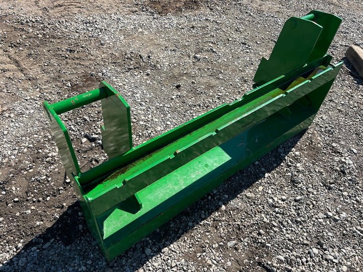 john-deere-240-image-2