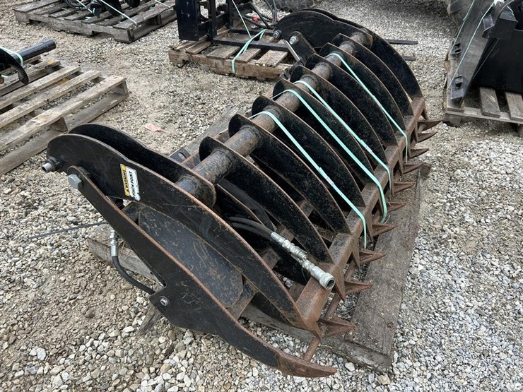 armstrong-ag-60”-root-grapple-bucket-image-4