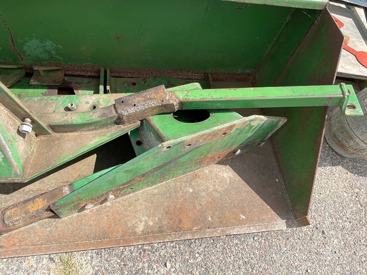 #1326-•-john-deere-j145-loader-with-bucket-image-27