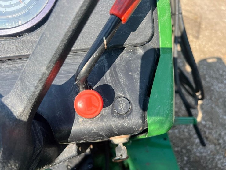 john-deere-2550-image-25
