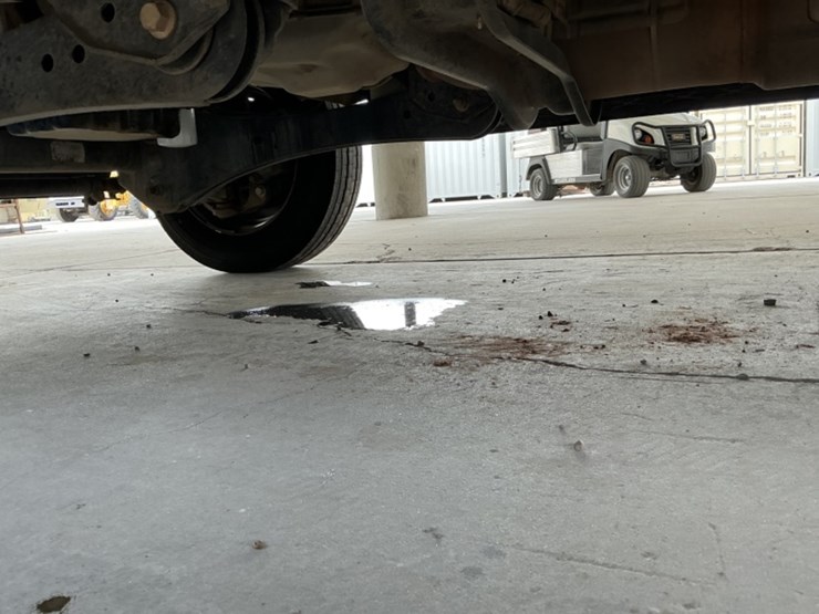 2012-ford-f550-image-24