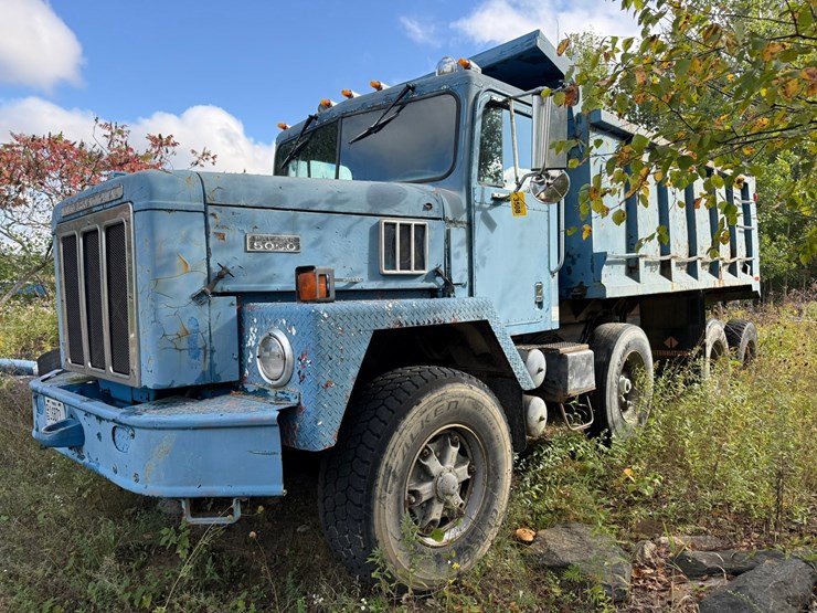 international-paystar-5000-image-1