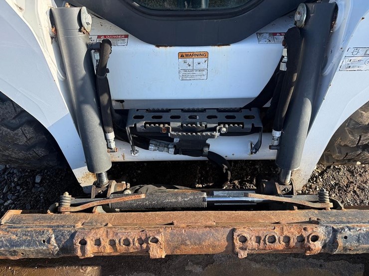 2018-bobcat-s550-image-10