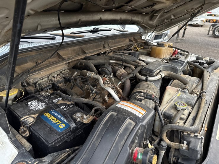 2011-ford-f350-image-21