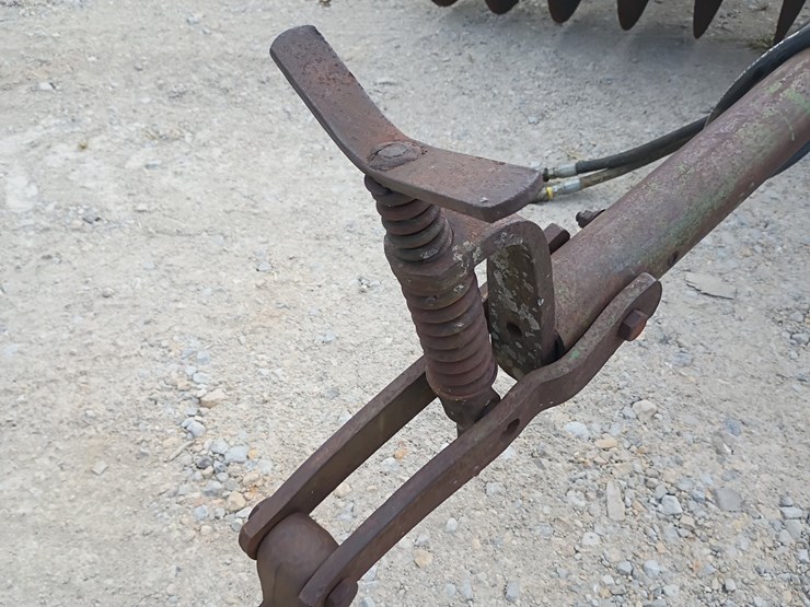 john-deere-10-image-10