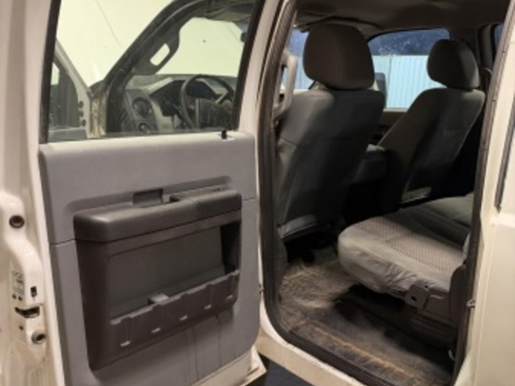 2013-ford-f250-image-28