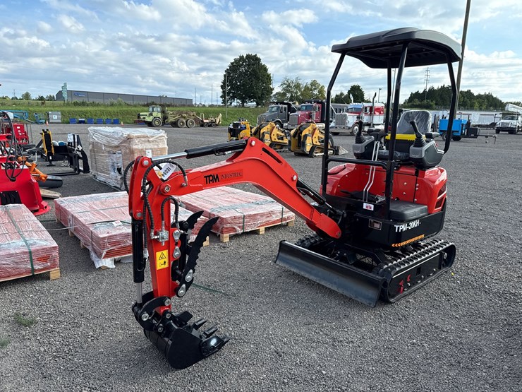#1074-•-2026-tpm-20kh-mini-excavator-image-1