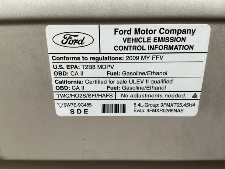 2009-ford-cargo-image-16