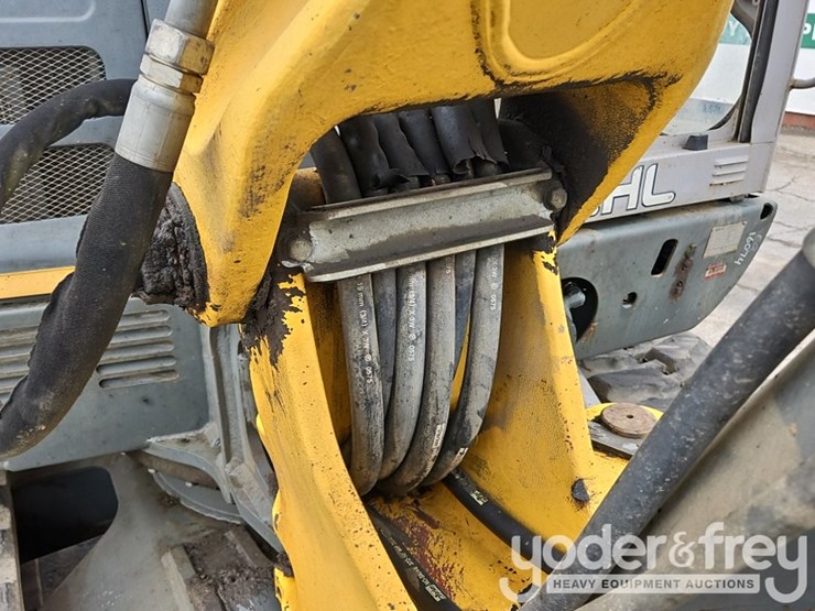 2008-neuson-8003-image-17
