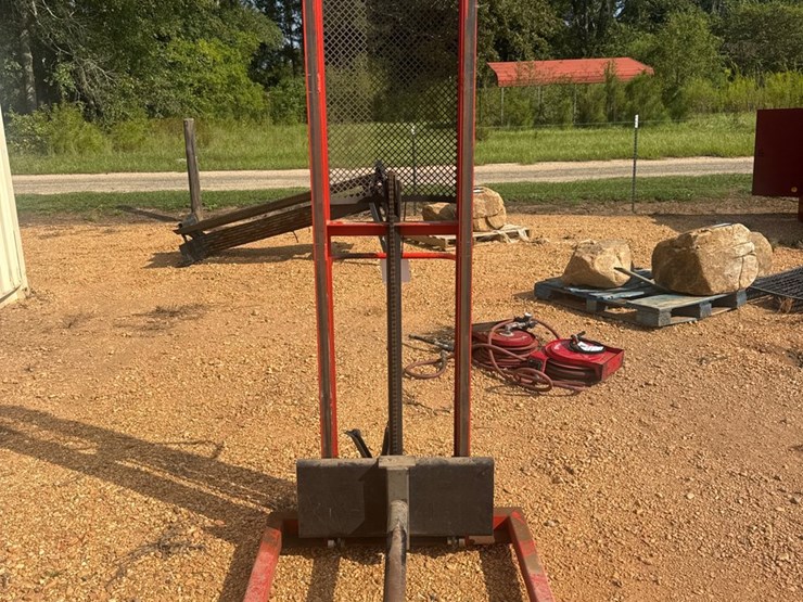 #8171-•-presto-lift-image-1