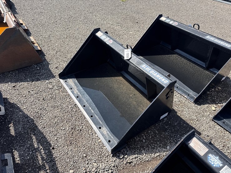 #2039-•-blue-diamond-44"-mini-skid-steer-smooth-bucket-image-2