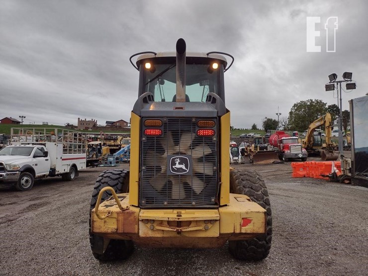 2006-deere-444j-image-4