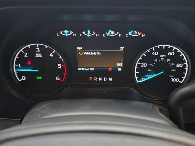 2025-ford-f550-xl-image-29