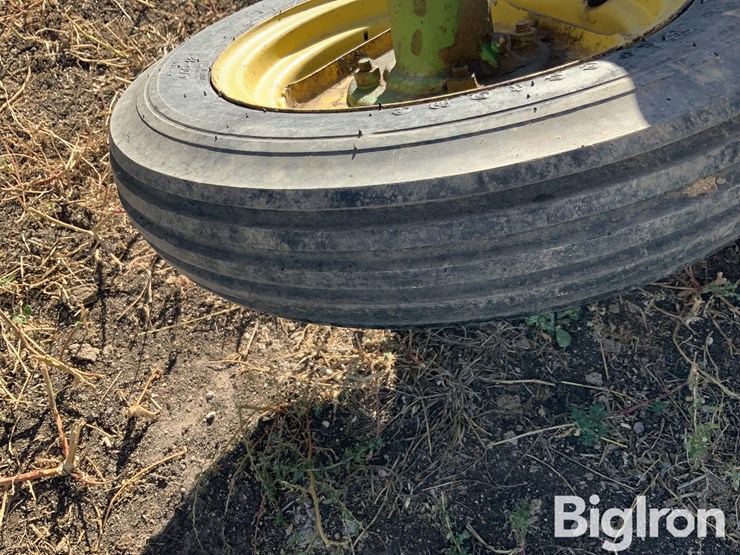 john-deere-3-pt-rotating-plow-image-18
