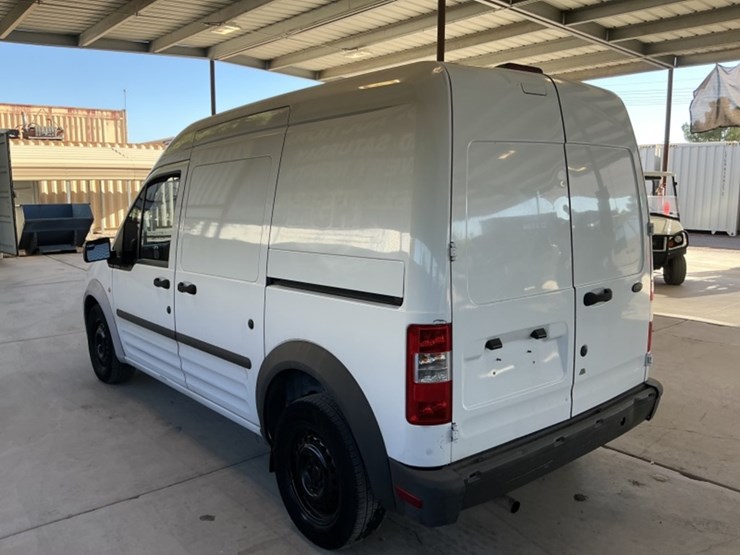 2011-ford-transit-connect-image-5