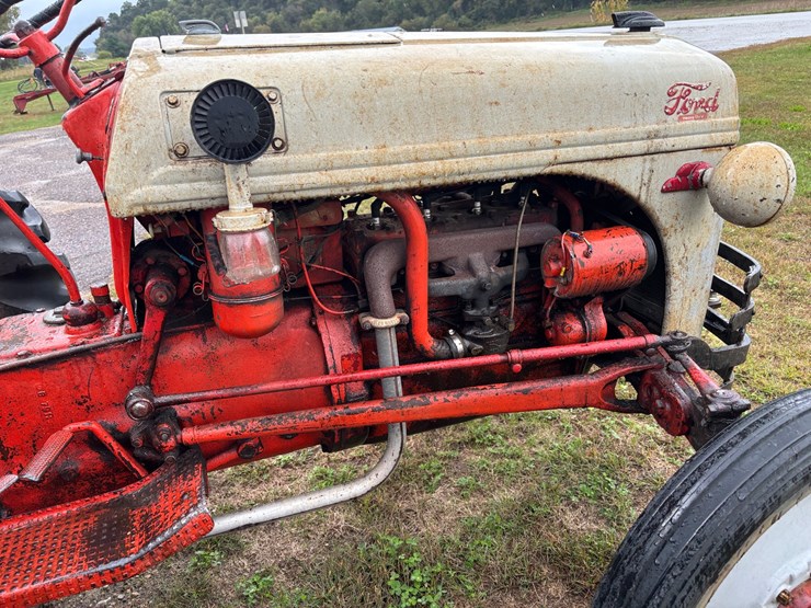 ford-8n-image-11
