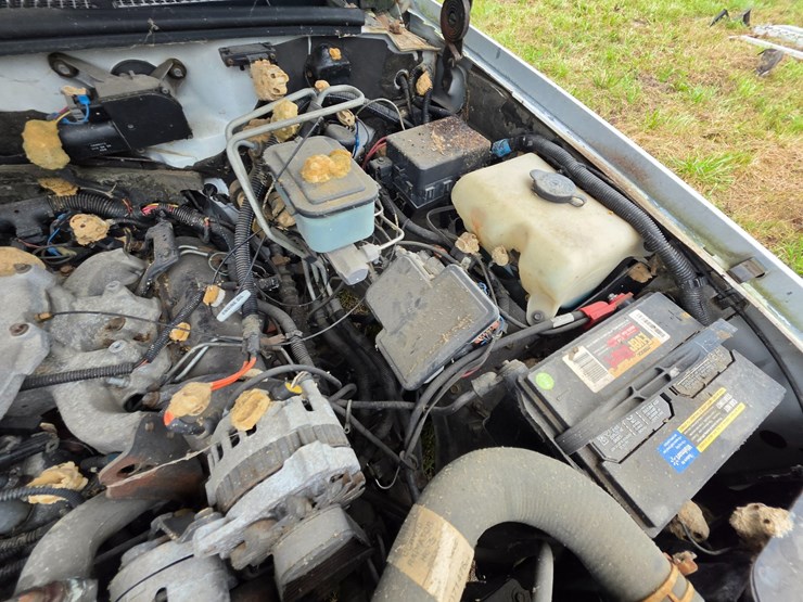 #25253-•-1995-gmc-sierra-pickup-truck-image-21