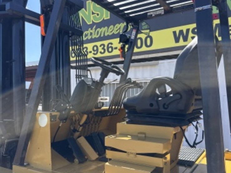 caterpillar-dp115-image-26