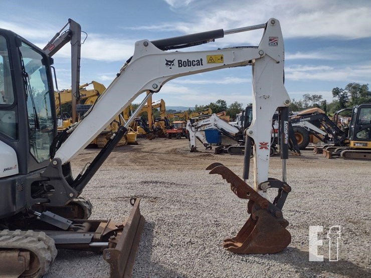 2019-bobcat-e35-image-26