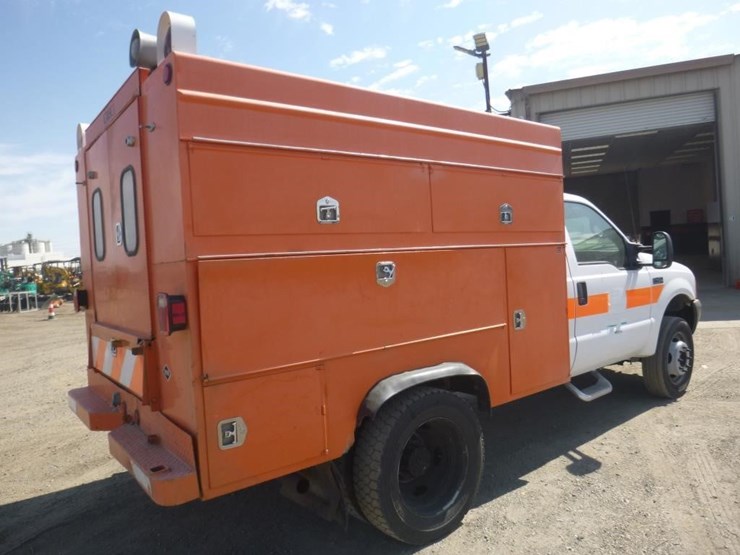 2001-ford-f450-image-3