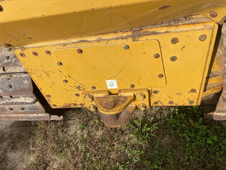 2005-caterpillar-d3g-xl-image-23