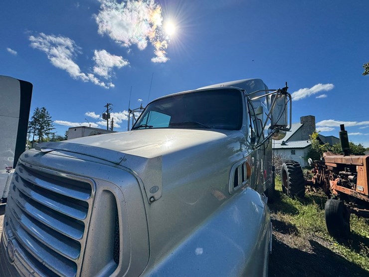 1997-ford-tractor-image-8