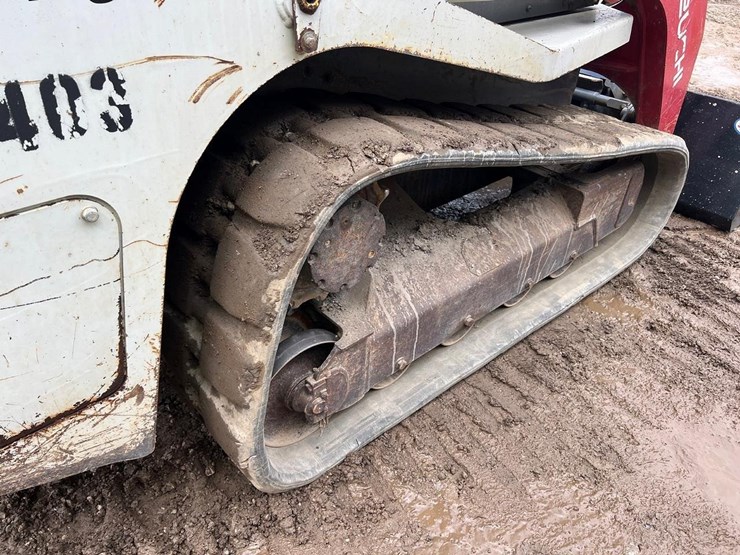 2020-takeuchi-tl8r2-image-17