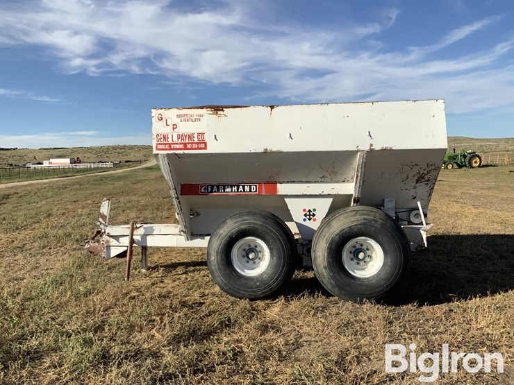 farmhand-t/a-fertilizer-spreader-image-8