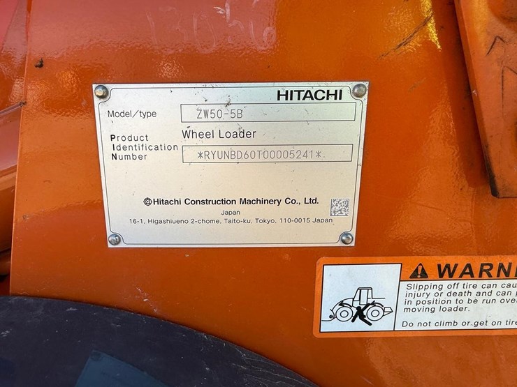 2021-hitachi-zw50-5b-image-28