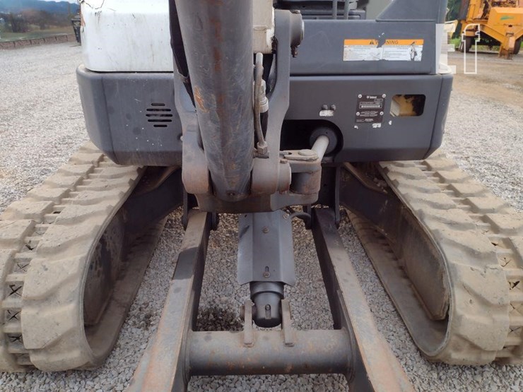 2020-bobcat-e50-image-20