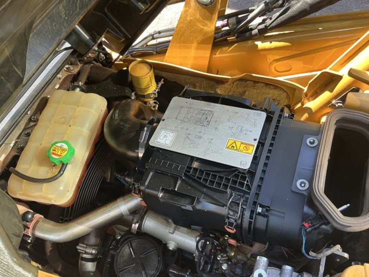 2019-caterpillar-420f2-it-image-20