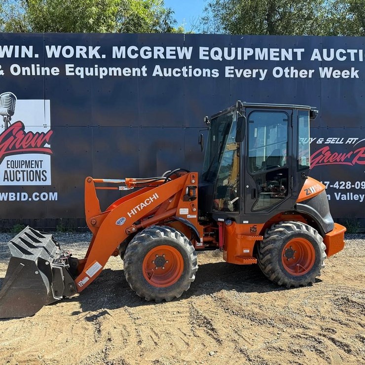 2021 HITACHI ZW50-5B