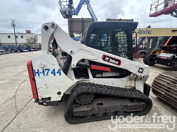 2019-bobcat-t590-image-1
