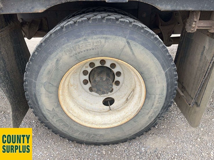 2007-international-durastar-4300-image-11