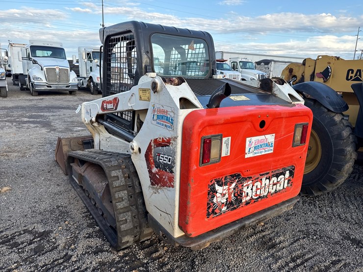 2021-bobcat-t550-image-9