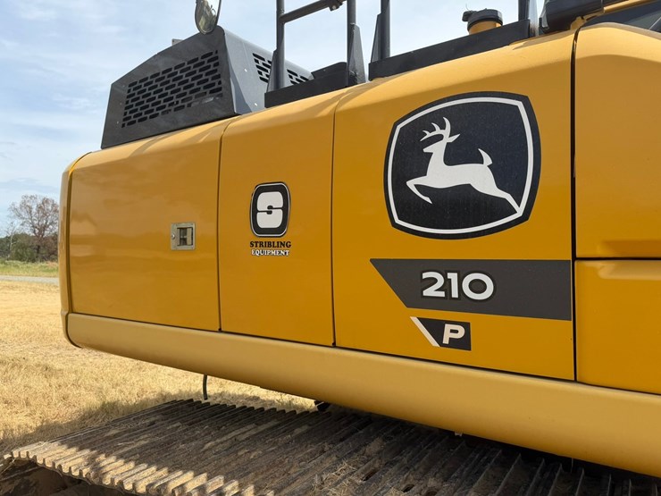 2024-deere-210g-lc-image-28