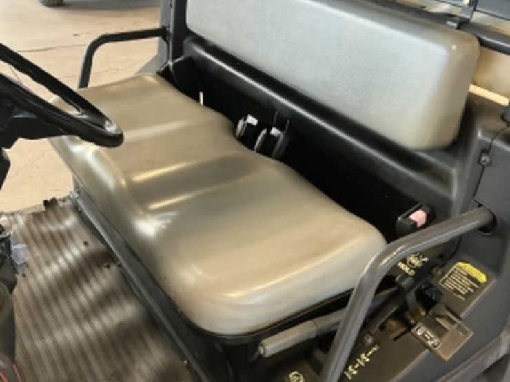 2013-kubota-rtv900-image-15